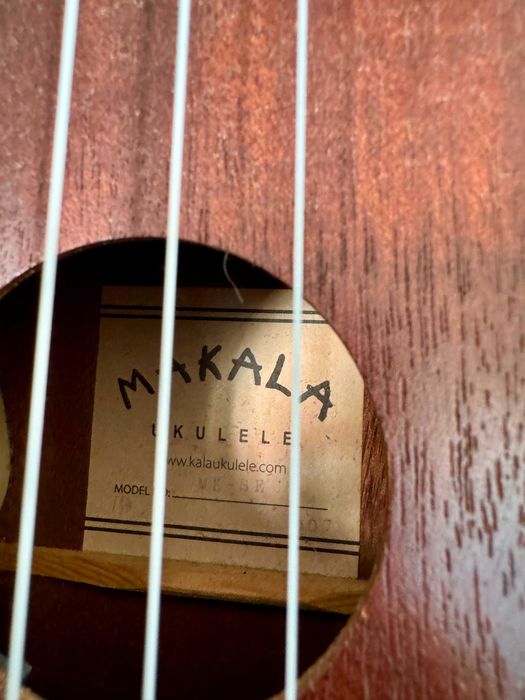 Ukulele elétrco - Kala Makala MK-SE