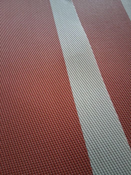 4 individuais Kasa, vermelho/creme (Portes incluídos)