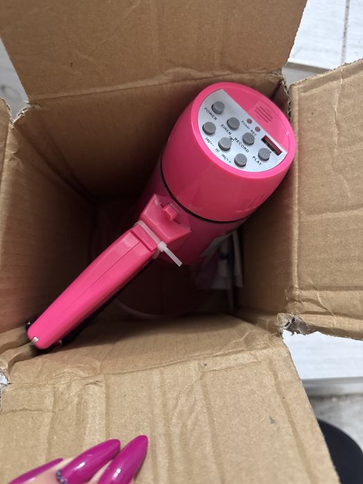 Nowy megafon rozowy