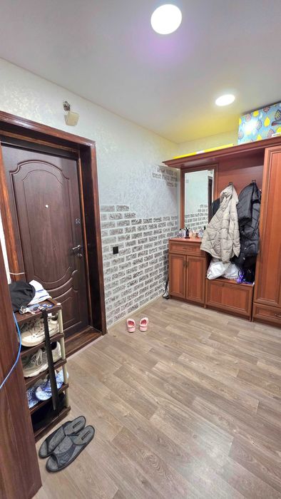 4-кім.квартира для великої родини по вул.Ювілейна.