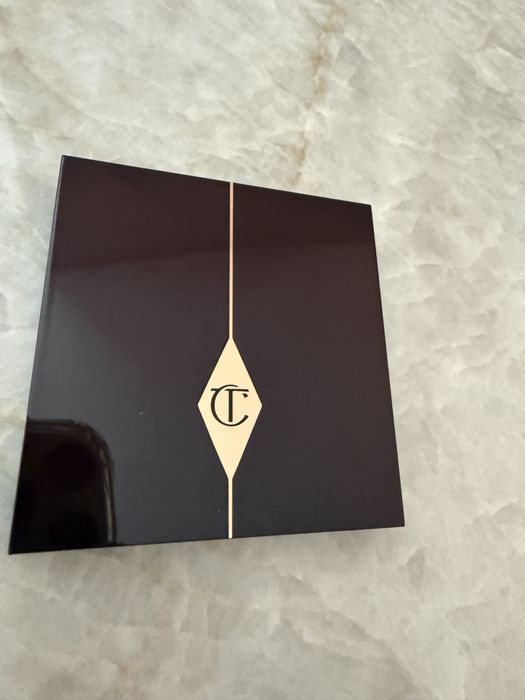 Charlotte tilbury cienie do oczy luxury palette