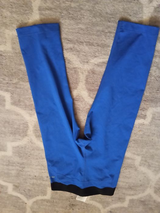 Leginsy nike damskie rozm.S długość 3/4