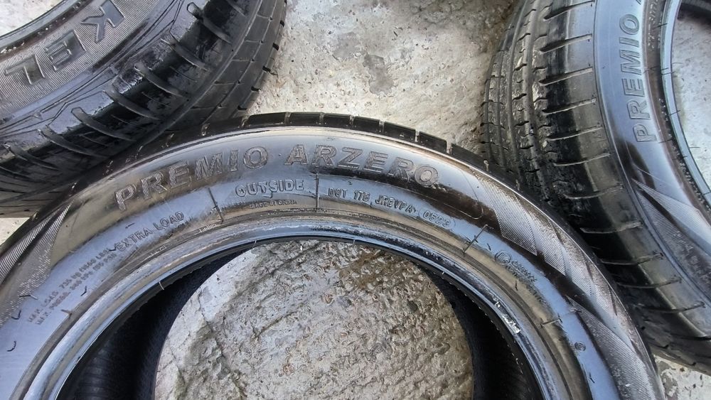 Продам літню, резину 215*55*16