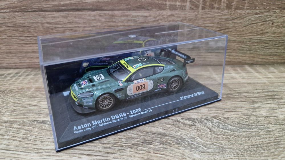 Miniatura 1:43 Aston Martin DBR9 «2006«