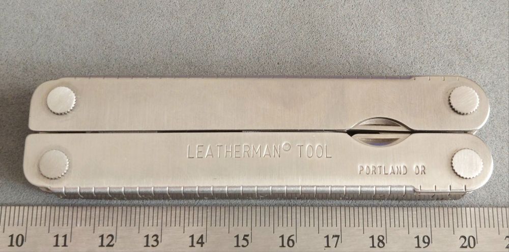 Alicate multiusos vintage Leatherman