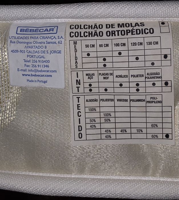 Berço com colchão e forras