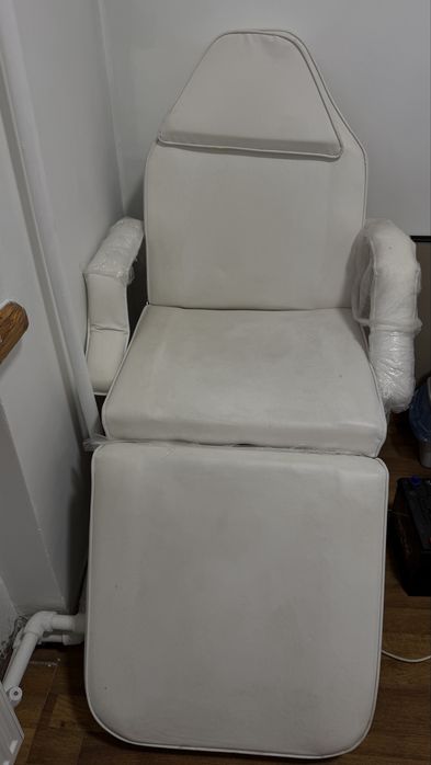 Продам кушетку  косметолог , кушетка масаж