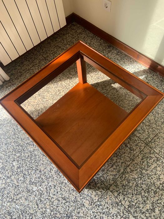 Mesa de Apoio em Madeira Maciça e Vidro