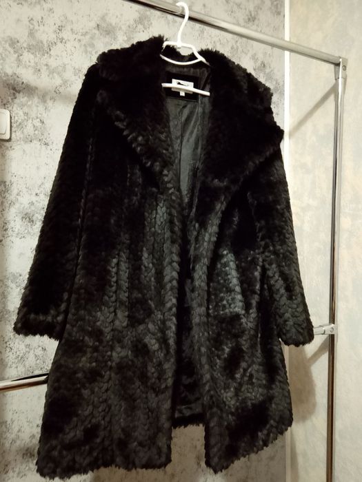Женская шуба - размер 46-(М)