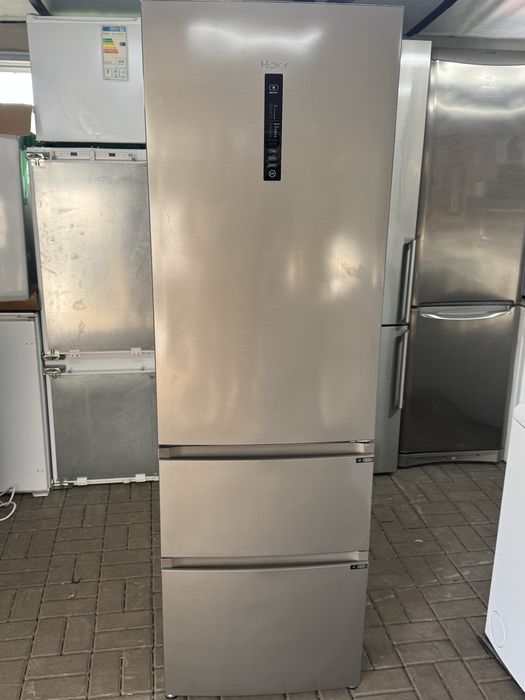 Lodówko Zamrażarka firmy Haier model Htr3619enmn MyZone/Total No Frost 190 cm