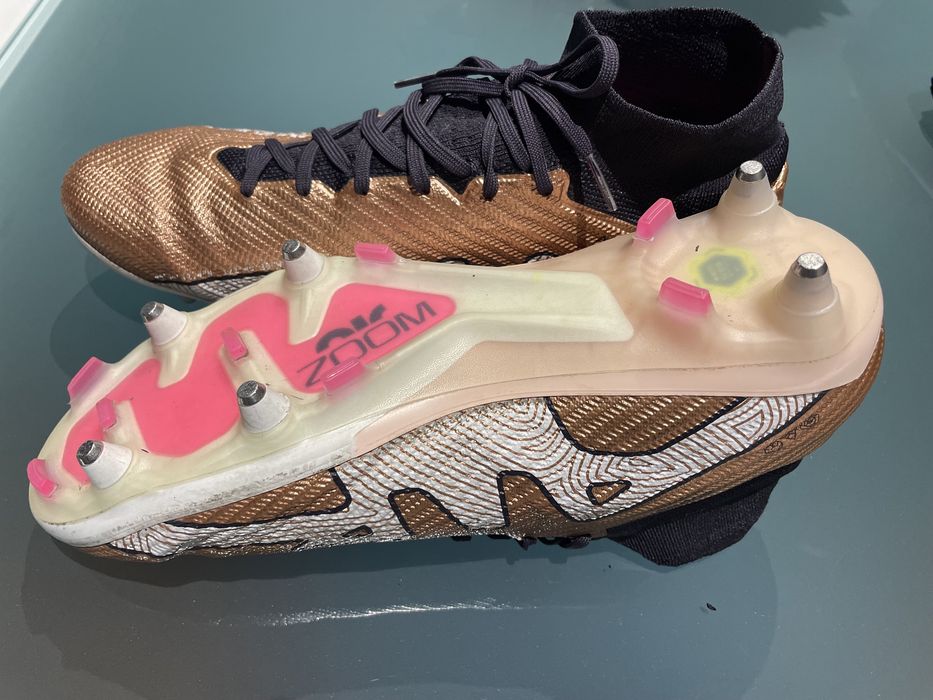 Chuteiras de futebol