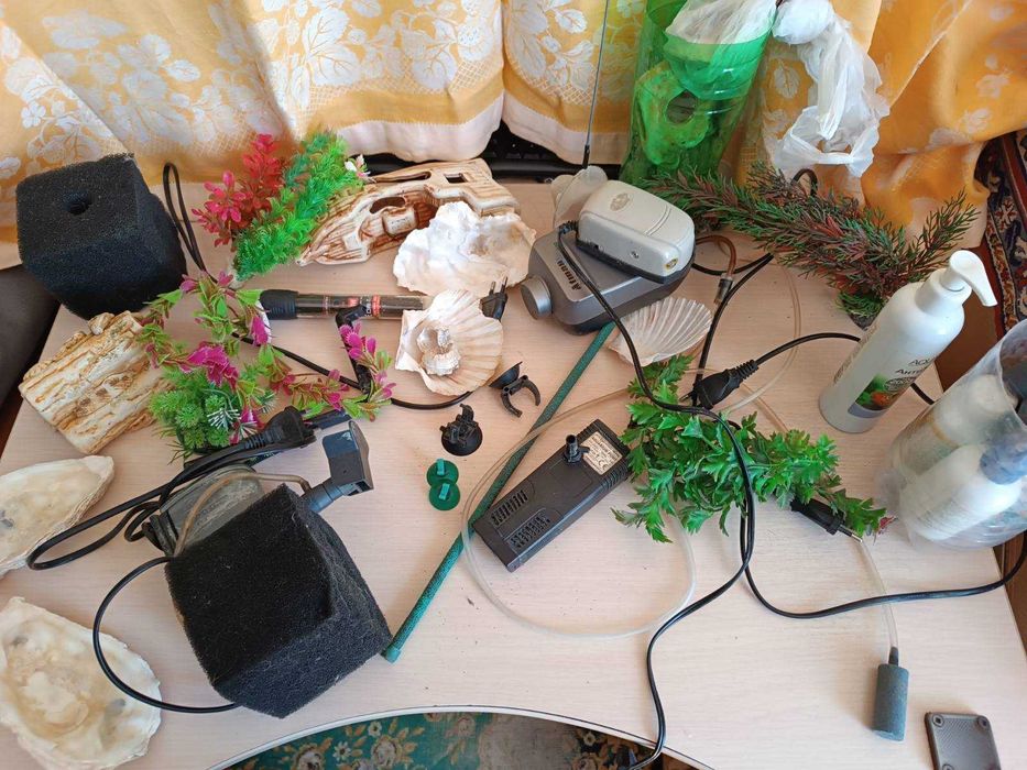 Продаётся аквариум