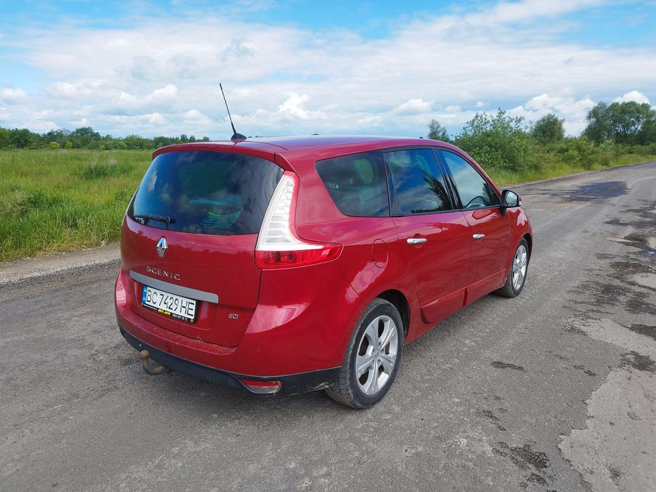Рено Гранд Сценік автомат