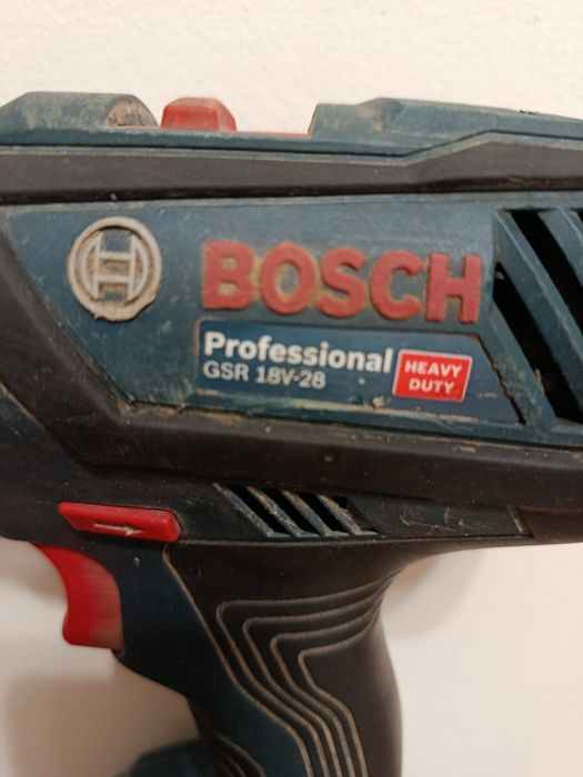 Bosch profesional GSR 18v-28