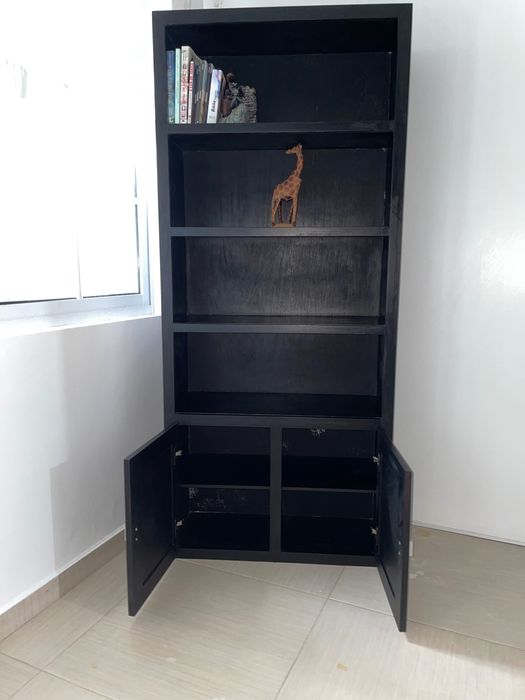 Estante de prateleiras