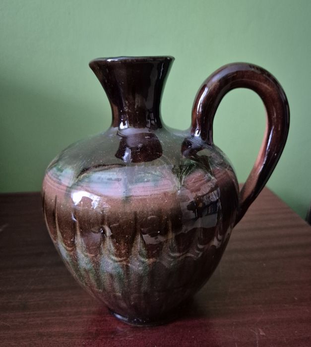 Talerzyki i miseczki z kamionki z czasów PRL