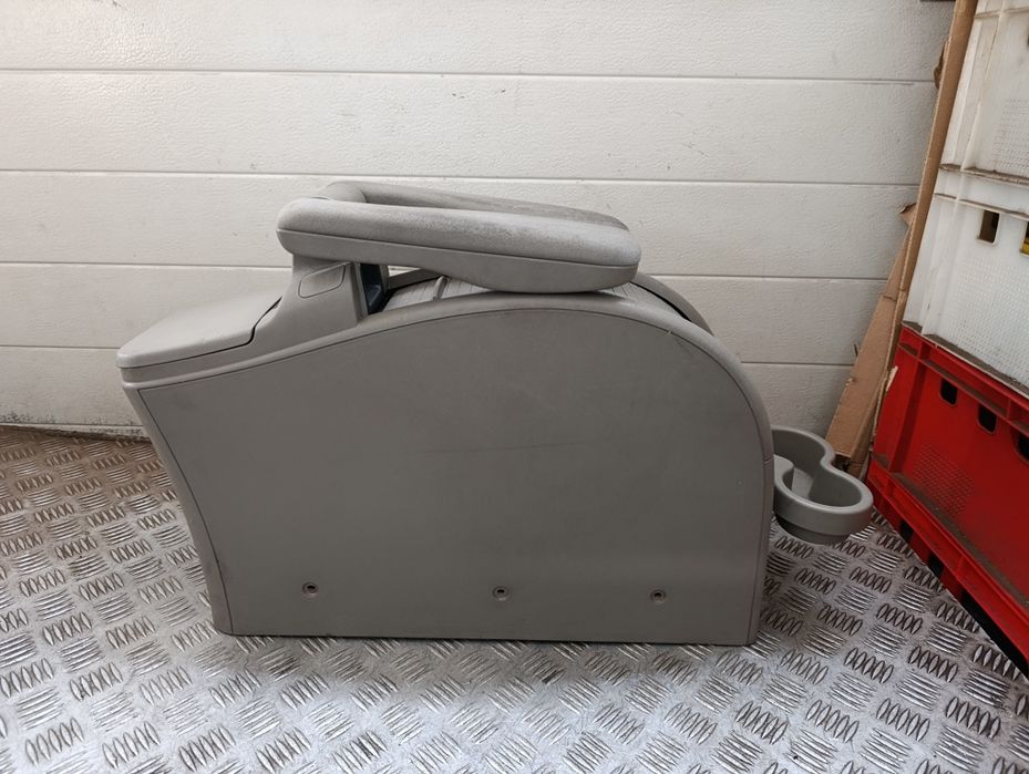 Renault Megane II Scenic podłokietnik schowek