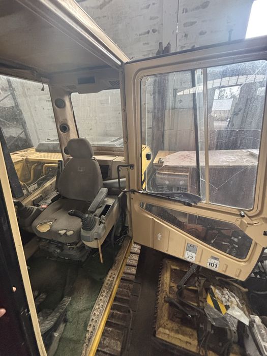 Caterpillar 312 giratoria