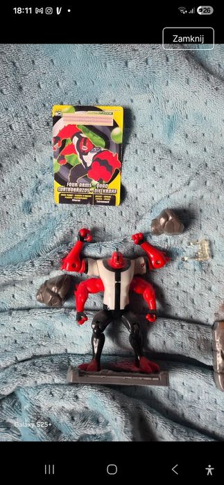 figurki ben 10 w stanie dobrym