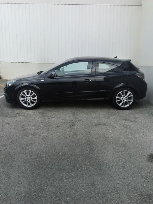Opel Astra GTC 150cv