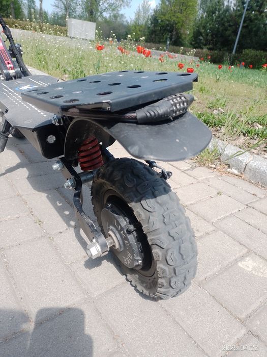 Продам электросамокат