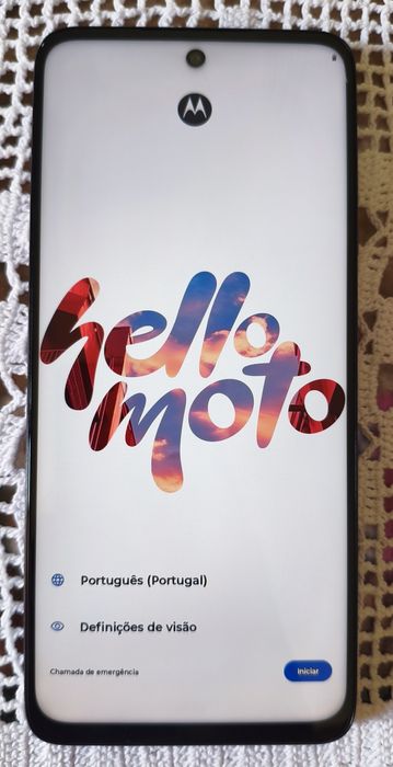 Motorola Moto G15 4+8 GB RAM  / 256 GB ROM