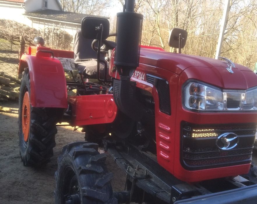 Продам трактор 4х4 шифенг 244  новий