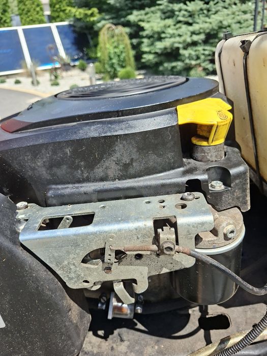 Kosiarki Traktorek Mtd 15 hp kohler z pompą oleju