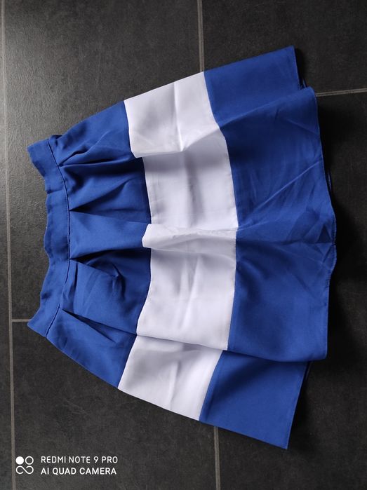 Nowa spódniczka mini kloszowana