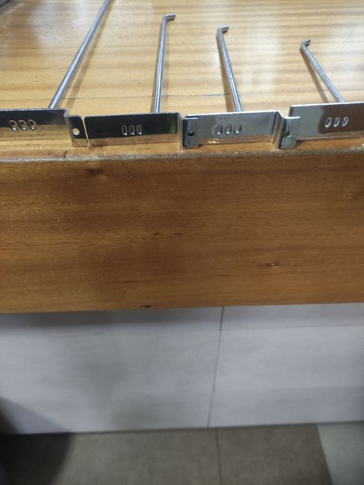 Display Hooks in Various Sizes64284083528195121