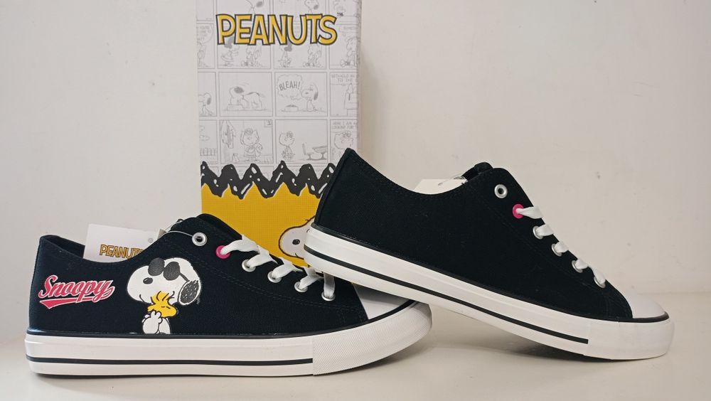 Stylowe trampki snoopy