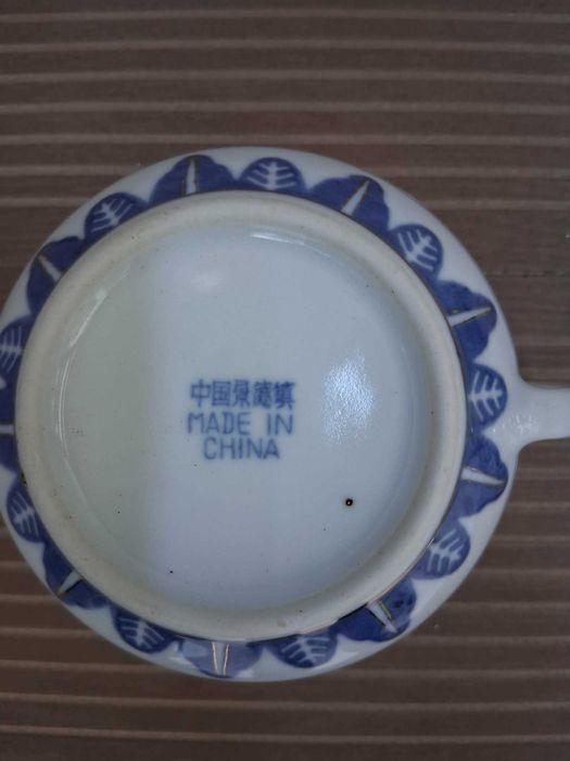 Vende-se Conjunto de Loiça