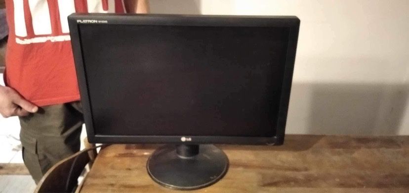 Monitor LG flatron 20 cali