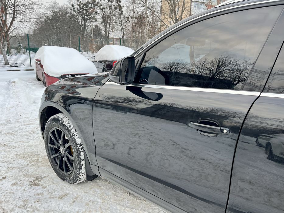 Audi Q5 2012 г.в 2.0 ТДІ дизель. Готов рассмотреть обмен