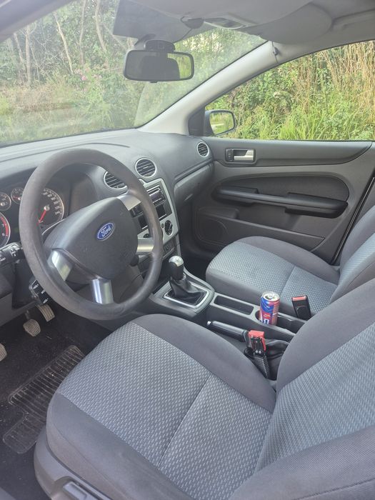 Ford Focus 1.6 benzyna