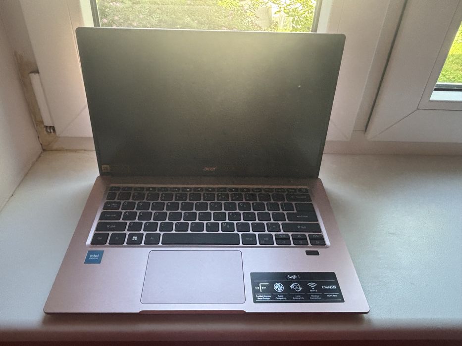 Laptop Acer Swift 1 Różowy