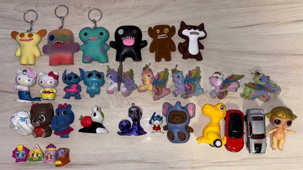 Фігурки, іграшки, Fuggler