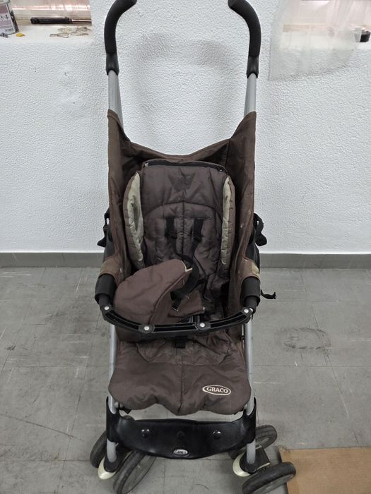 Carrinho de bebé