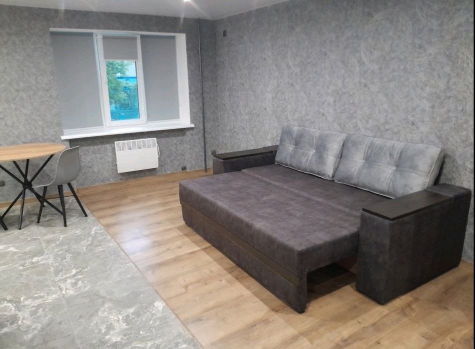 Сдам 1х студию. Центр.