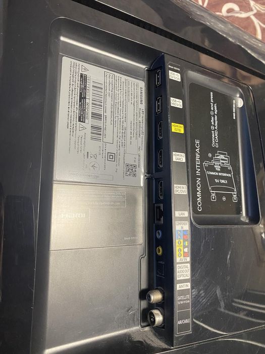 Продається плазмовий телевізор UE32K5500! Працює ! Ціна 3600грн