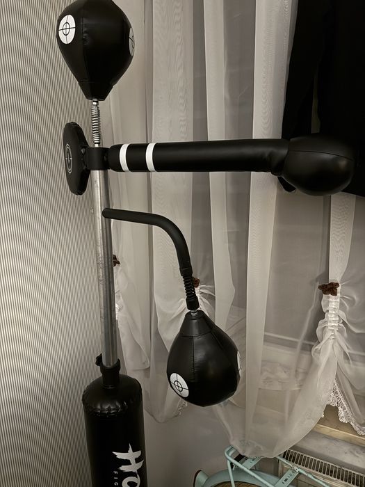 Gruszka wolnostojąca z ramieniem Hook Fighting