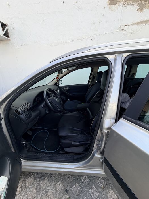 Fiat stilo 16v Well and good conditions, daily used,Manuel gear,petrol,ac/ heater working, radio working Km-202045 Location- Quarteira