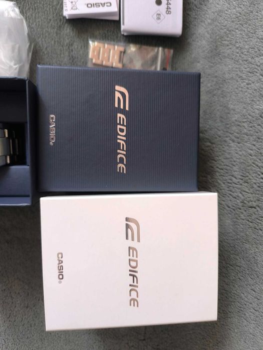 Zegarek Casio Edifice– lodowa tarcza • Szkło Sapphire • 100M