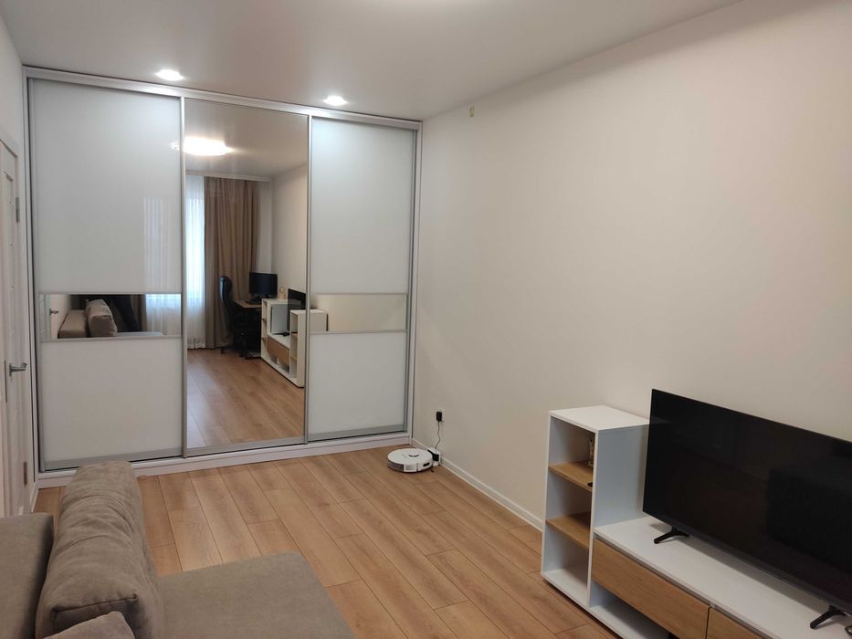 1к Озерна, якісний ремонт + меблі+техніка. ТЕРМІНОВО!