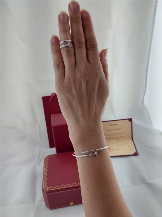 Золотое кольцо Juste un Clou (Гвоздь) в стиле Cartier