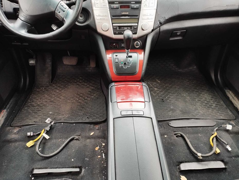 Потолок Lexus RX 300 330 350 2004-2008 XU30 стеля под люк