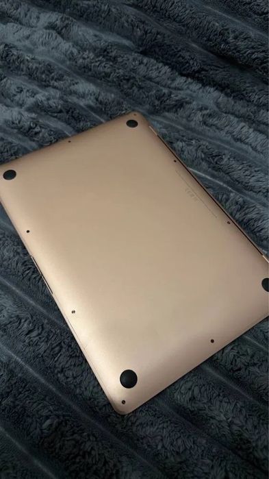 MacBook Air i5 ssd 256