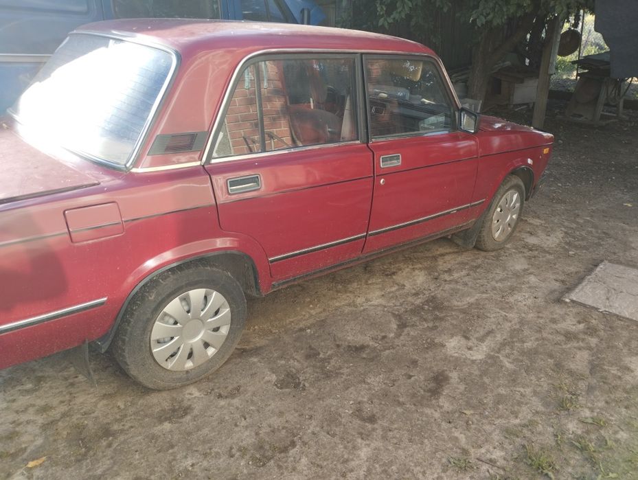 Продам ваз 2107 .