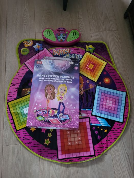 Mata do tańczenia Smiki