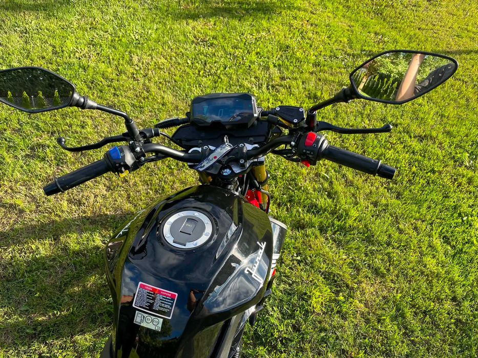 SPRZEDAM MOTOR JUNAK 906, TYLKO 300km przejechane .